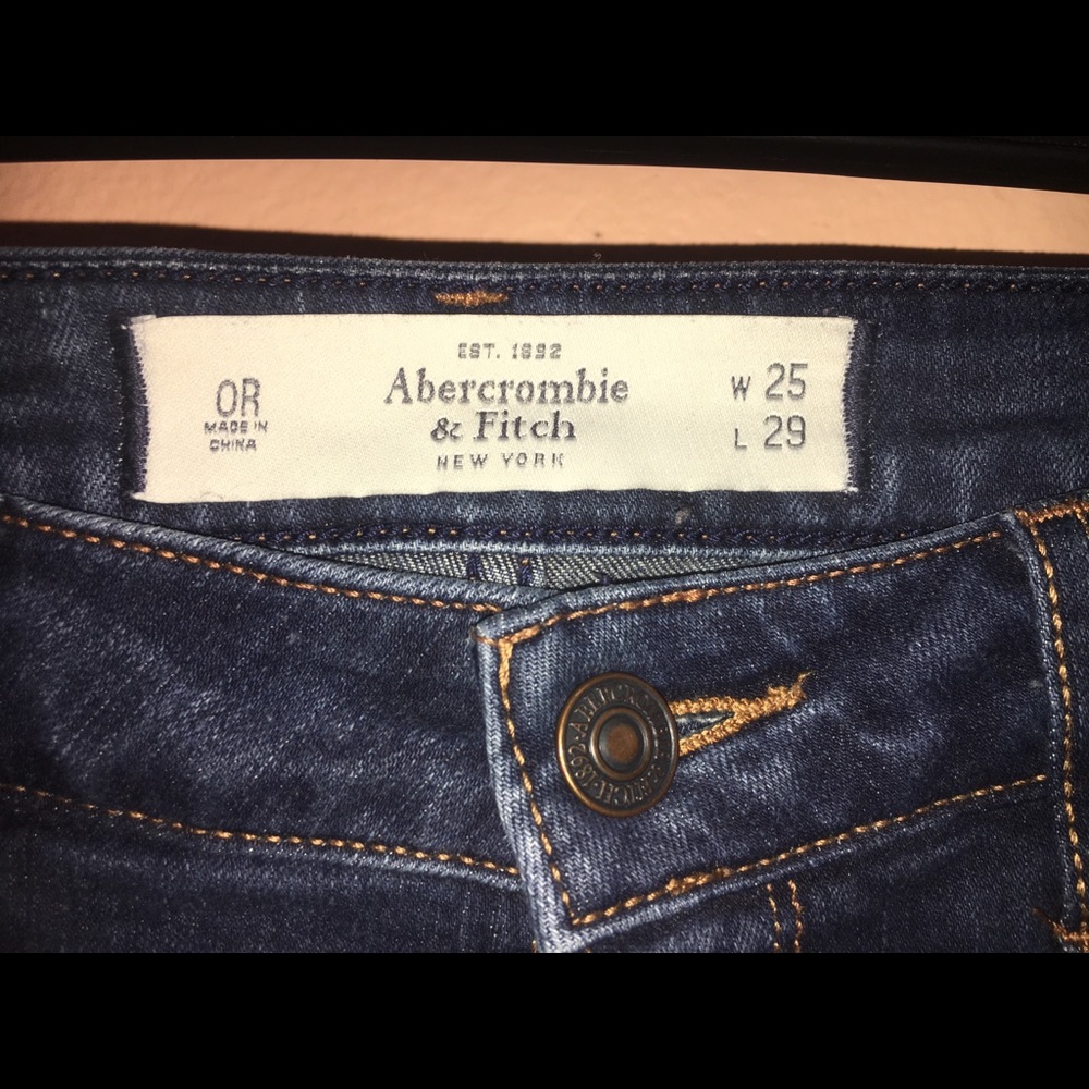 Abercrombie & Fitch Dark Blue Jeans